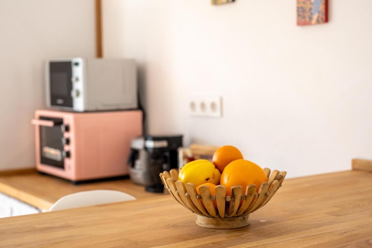Central, Cozy, 15 Min Walk To The Beach, Fast Wi-Fi, Free Parking, 4Ppl Bodrum Ngoại thất bức ảnh