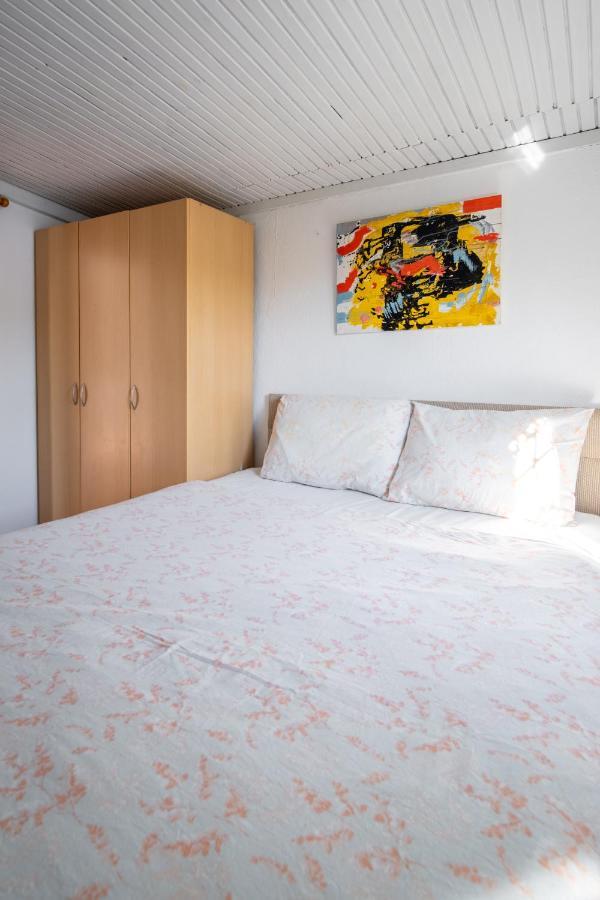 Central, Cozy, 15 Min Walk To The Beach, Fast Wi-Fi, Free Parking, 4Ppl Bodrum Ngoại thất bức ảnh
